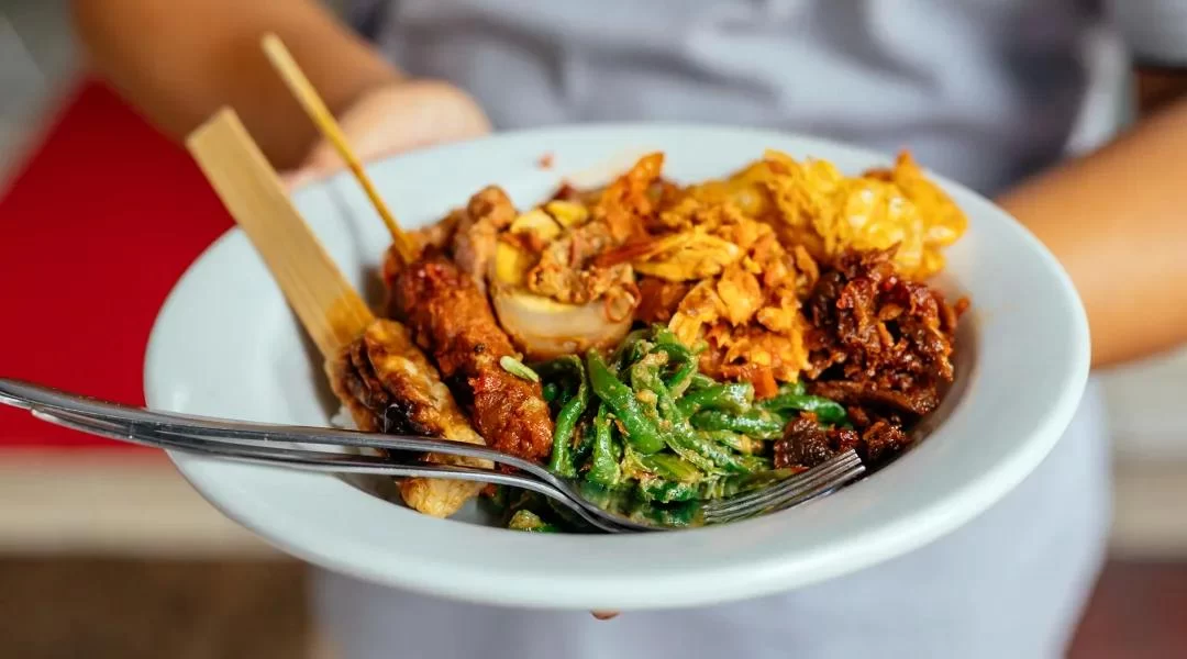 Indonesian Street Food to Try in Bali: A Culinary Adventure