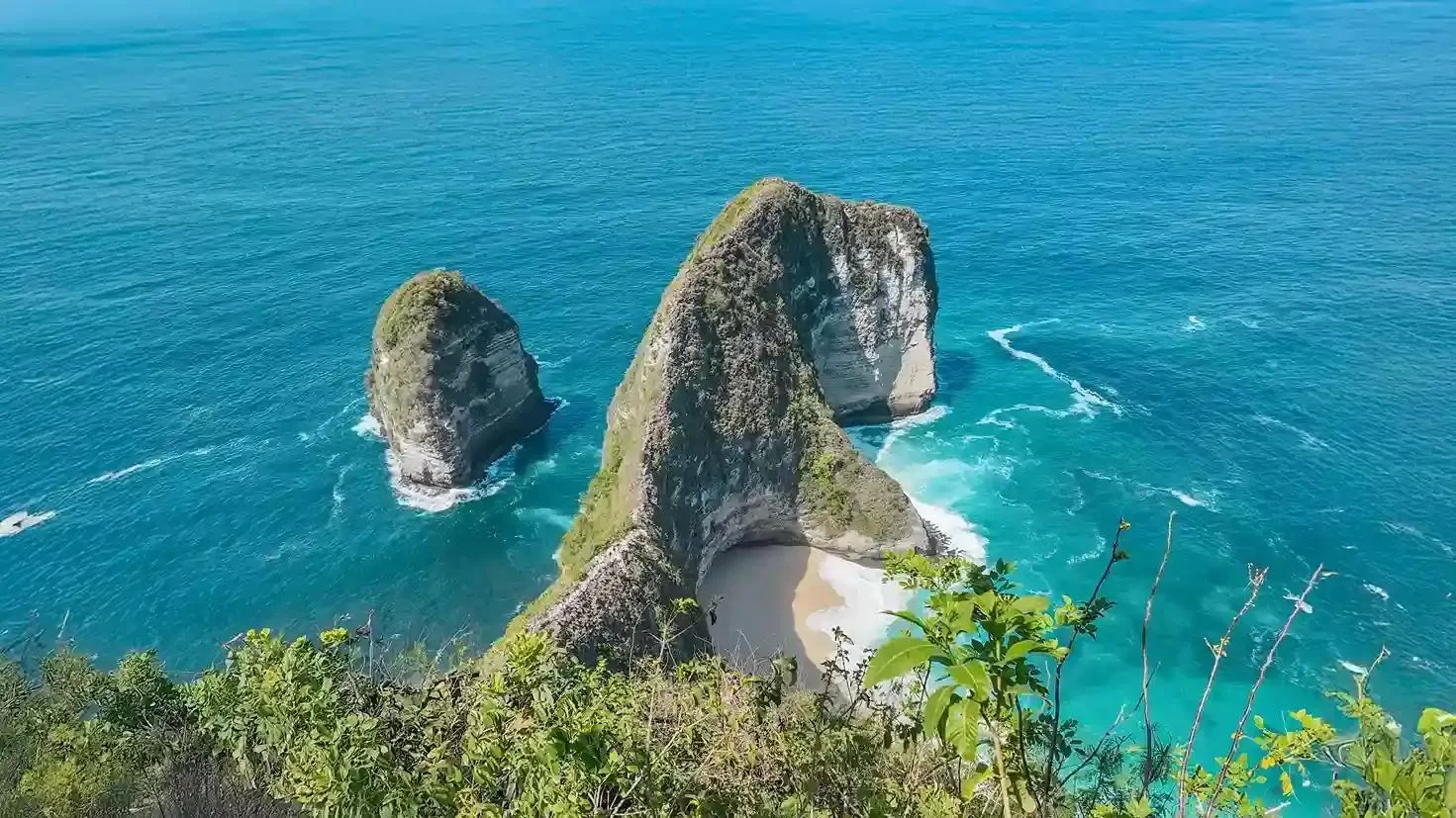 Cultural Etiquette Guide for Indonesia Cruises: Essential Travel Tips