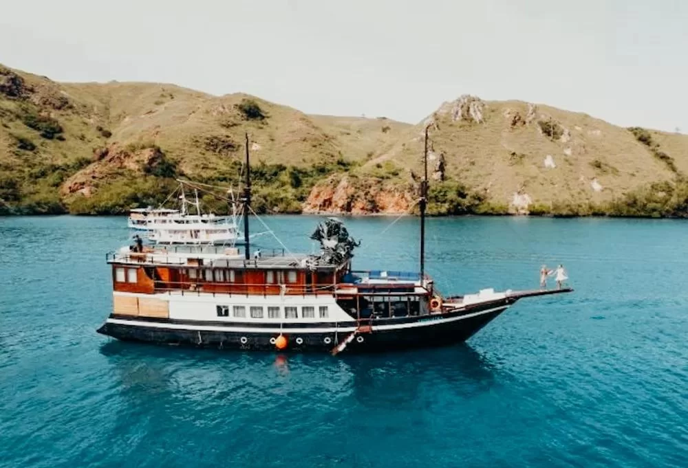 Expert Tips for Indonesia Cruise Travel: Make the Most of Your Journey