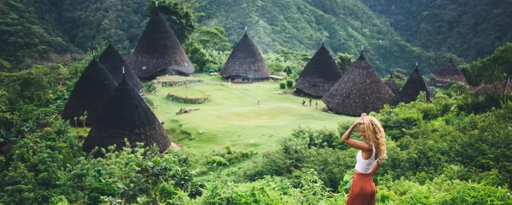 Cruising the Java Sea: Discover Hidden Gems and Top Sights of Indonesia
