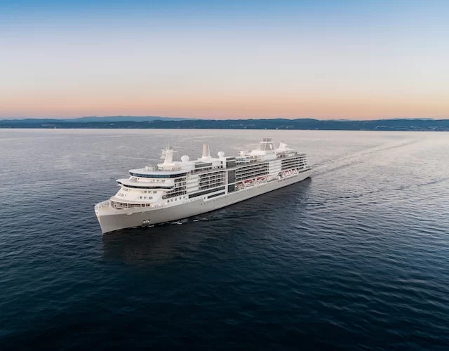 Healthy Dining Trends on Indonesia Cruises: Discover Health-Focused Meals on Your Cruise Journey