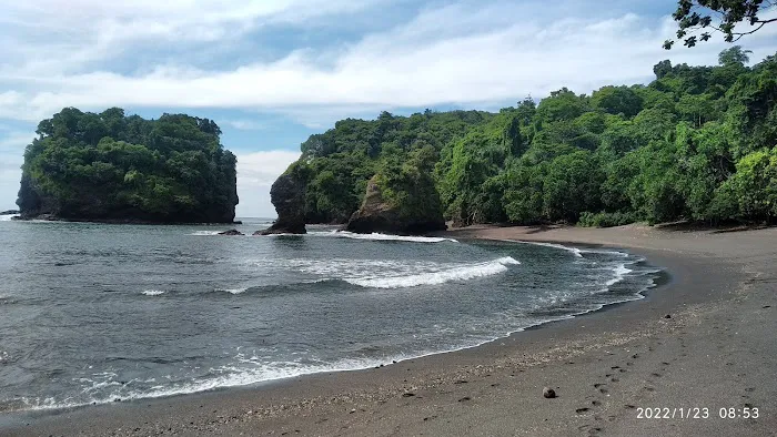 Pantai Licin 3
