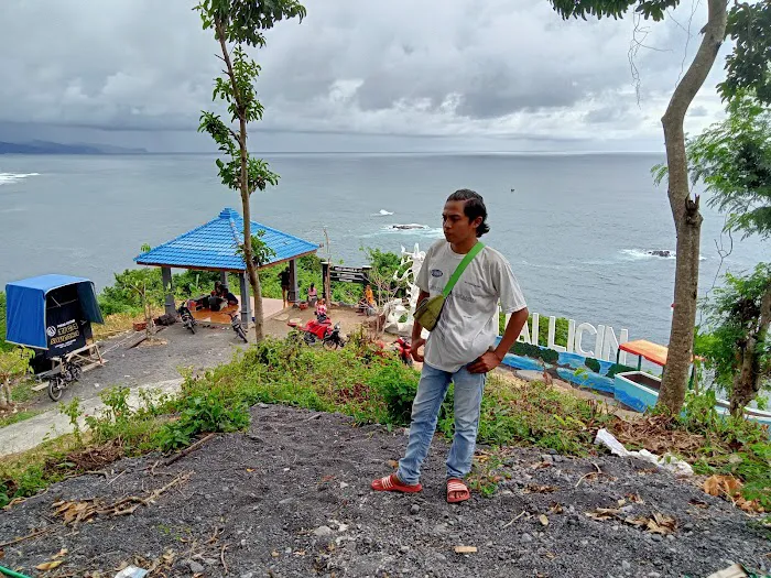 Pantai Licin 1