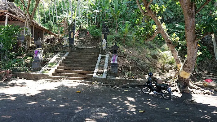 Pantai Watu Gedek 8