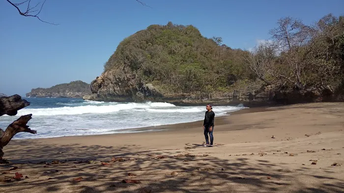 Pantai Gondang Rejo 1