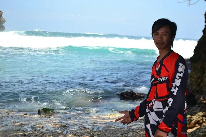 Pantai Mrutu 5