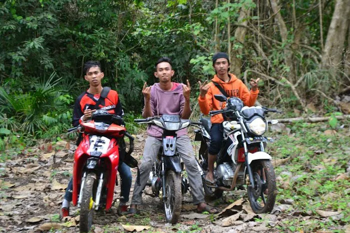 Pantai Mrutu 9