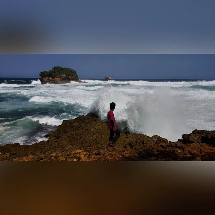 Pantai Karang Pandan 5