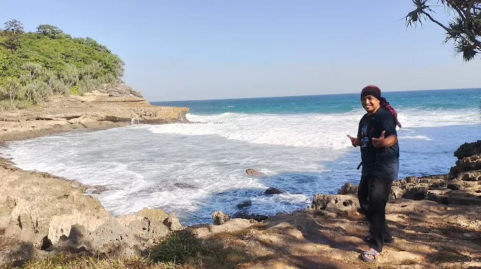 Pulau Gunung Kombang 2