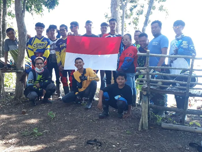 Bukit Jhondol 1