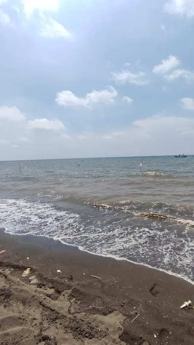 Pantai Jodo 5