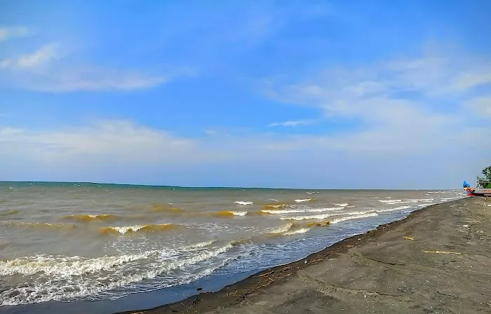 Pantai Pening 0