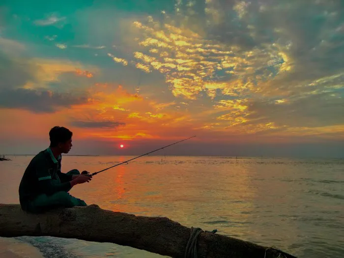 Tirang Beach,Kalibalik,Kalirejo 0