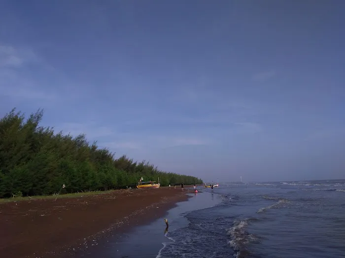 Pantai Kuripan 3