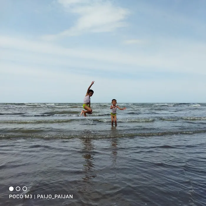 Pantai Kuripan 1