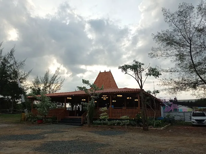 PANTAI MERAH PUTIH BATANG 5