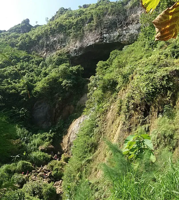 Pantai Sawangan 0