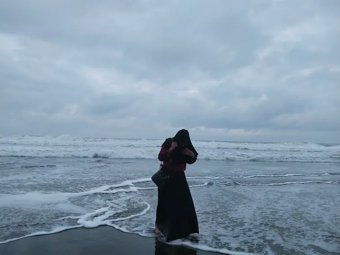 Pantai Surumanis Kebumen 9