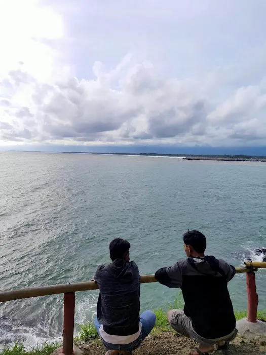 Pantai Pedalen, Kebumen 4