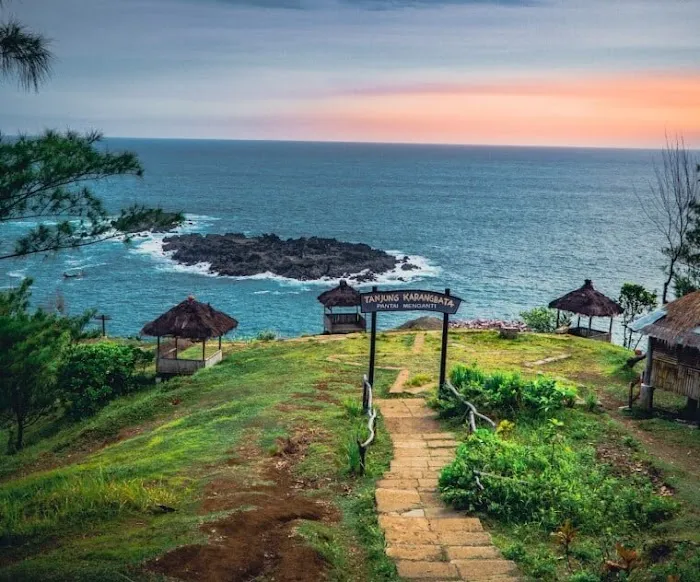 Pantai Menganti Kebumen 3
