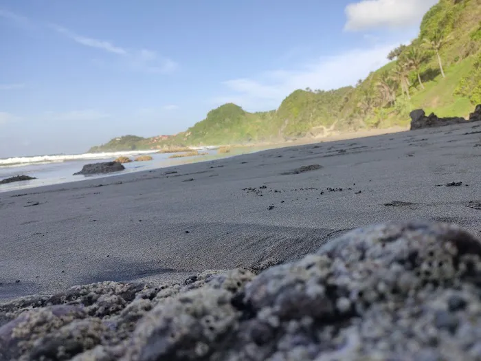 Pantai Pecaron 7