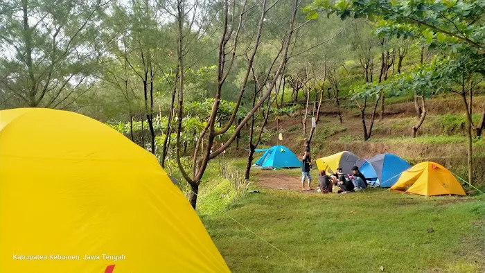 Pantai Lampon Camping Ground 8