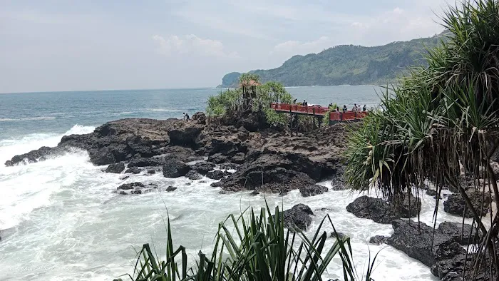 Red Bridge Menganti 1