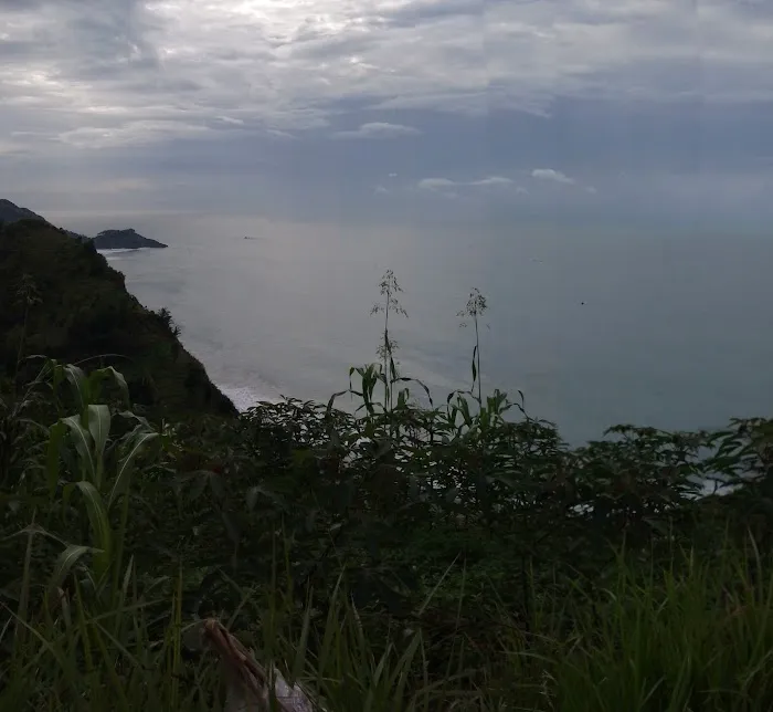 Pantai Sekar Hastina 9