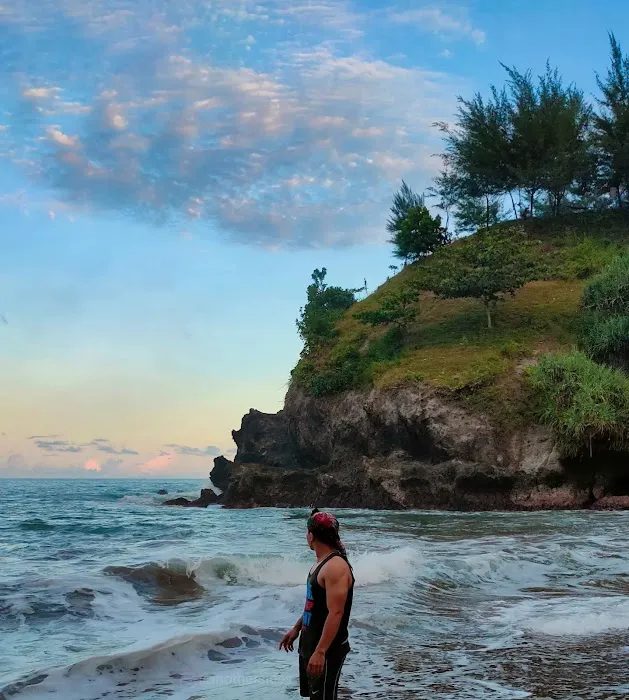 Pantai Lampon Kebumen 7
