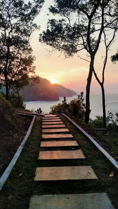 Pantai Lampon Kebumen 0