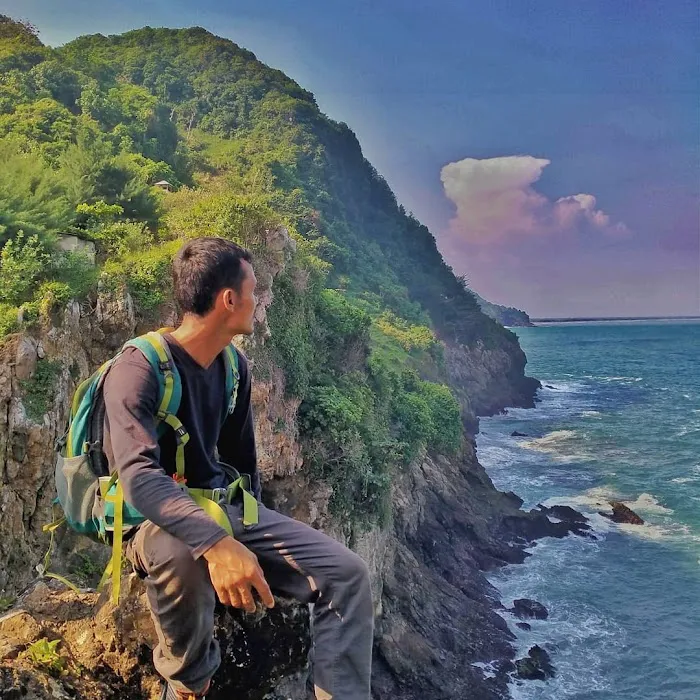 Pantai Lampon Kebumen 6