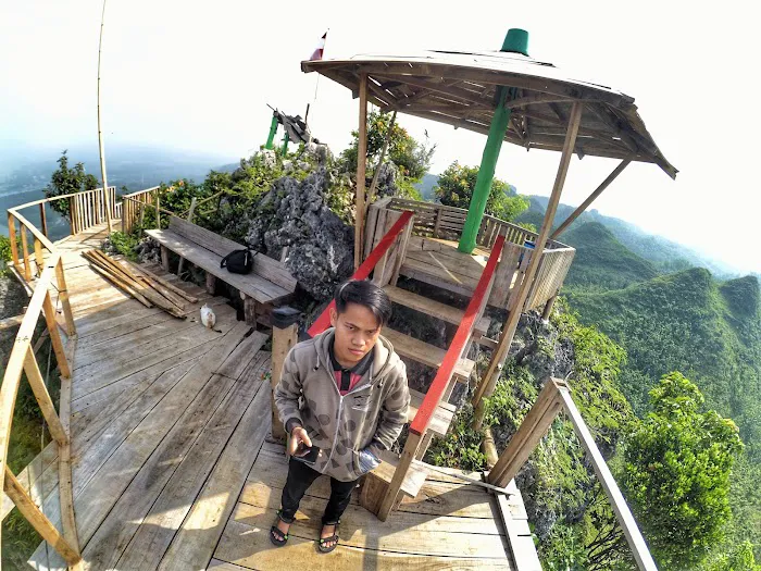 Sianco Hill 4