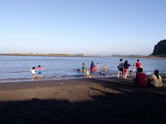 Pantai Srandil 2