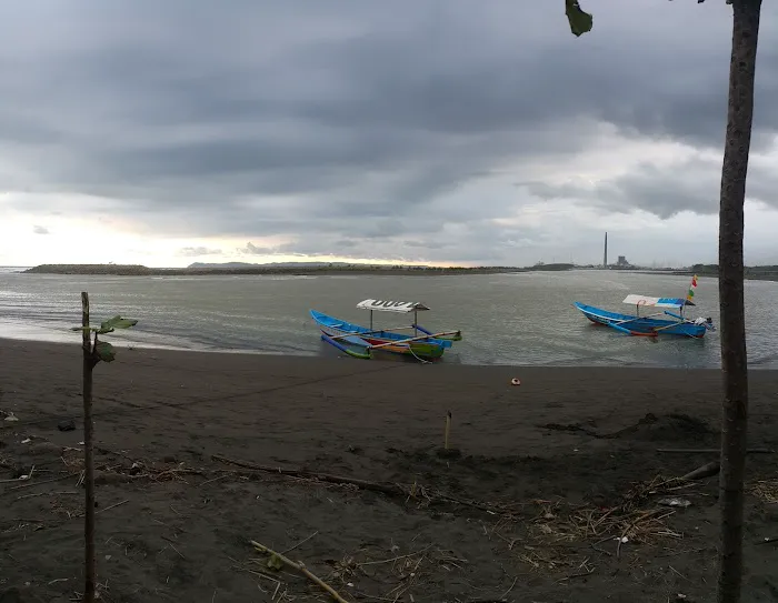 Pantai Srandil 3