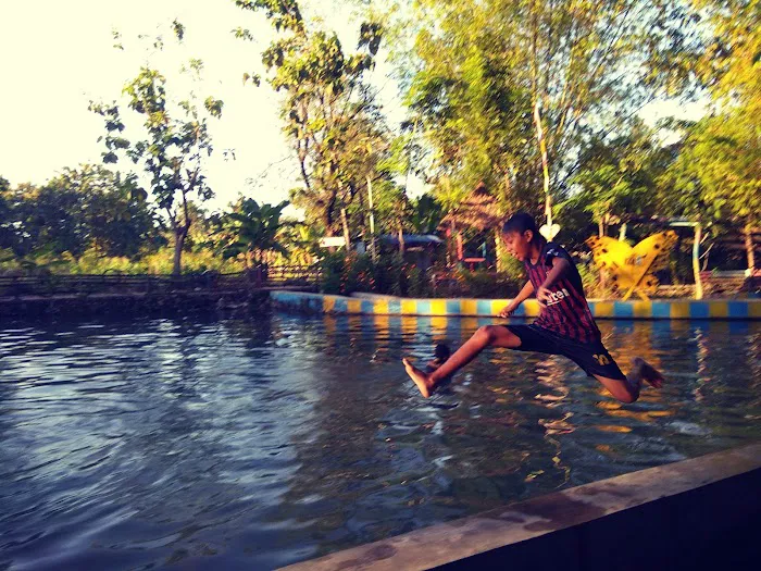 Wisata Tirta Arum Bojonegoro 3