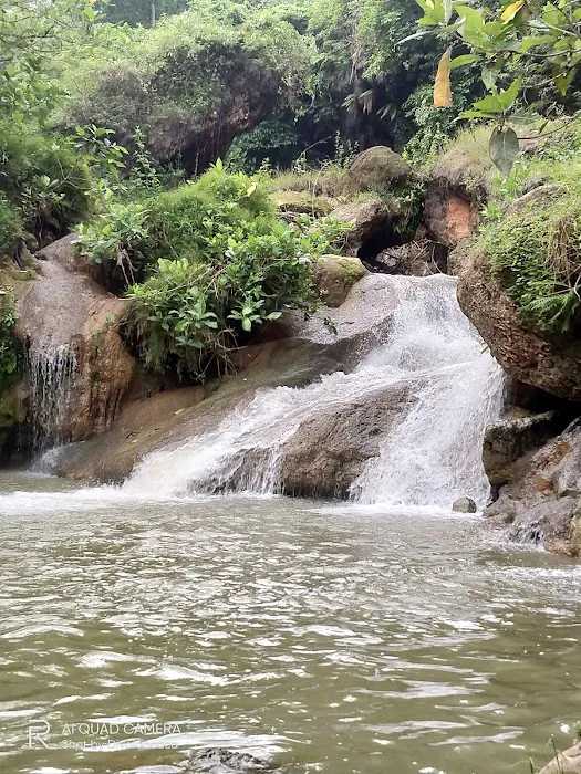 Banyulangse Waterfall 1