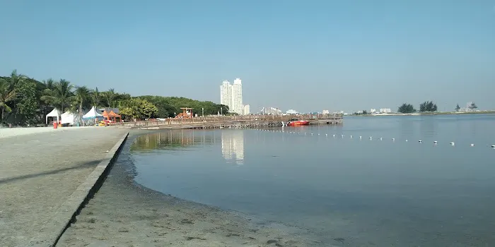 Pasir Putih Pantai Ancol 1