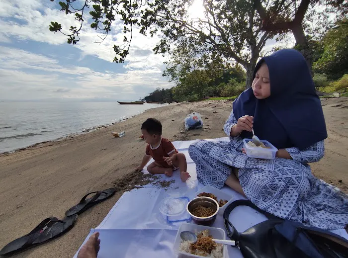 Pantai Sepanjang 3