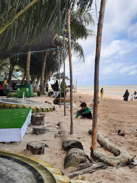 pantai cemara 3