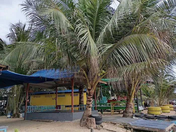 Pantai Wisata Nyiur Melambai 08 2