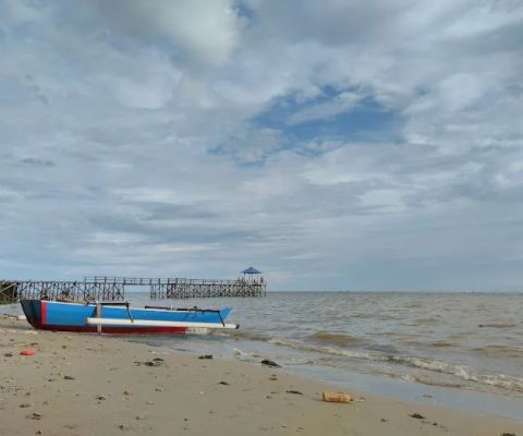 Pantai Auri Sepinggan