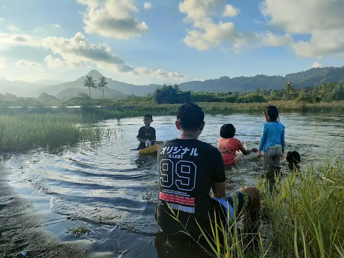 Pantai Dampar 1