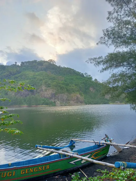 Pantai Dampar 2