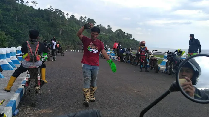 Pantai Pandan 5