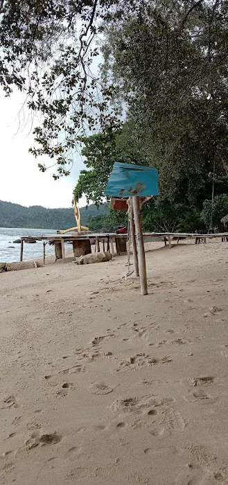 Pantai marapalam 3
