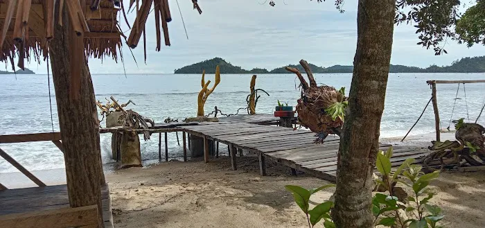 Pantai marapalam 5