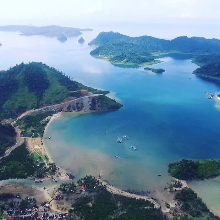 (cahaya biru) pariwisata sungai nyalo 8