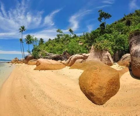 Batu Kalang Beach