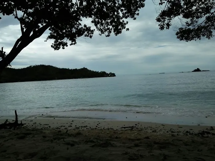 Batu Peti Beach and Resort 8