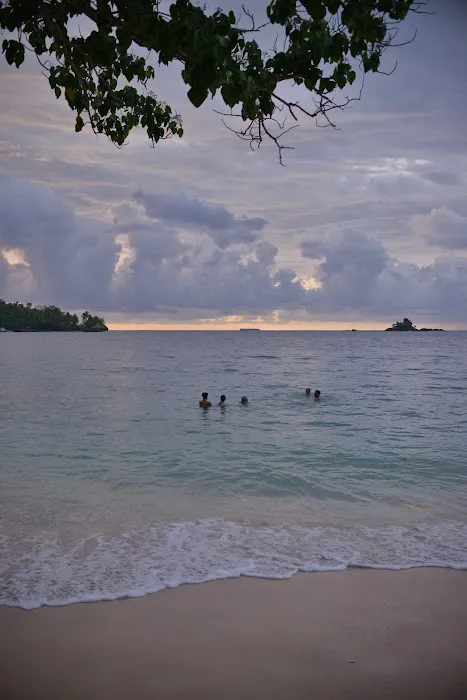 Batu Peti Beach and Resort 7
